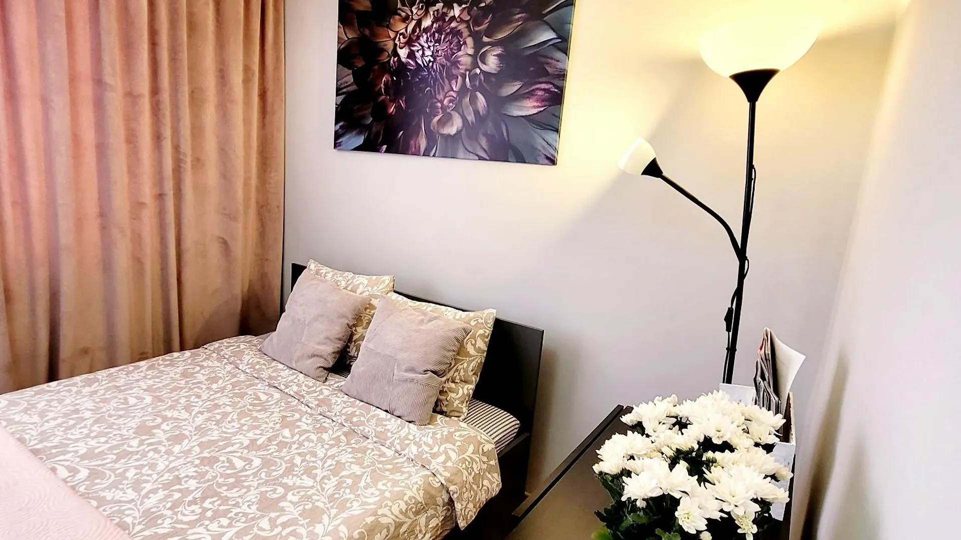 Apartament Centrum Warszawa contacts